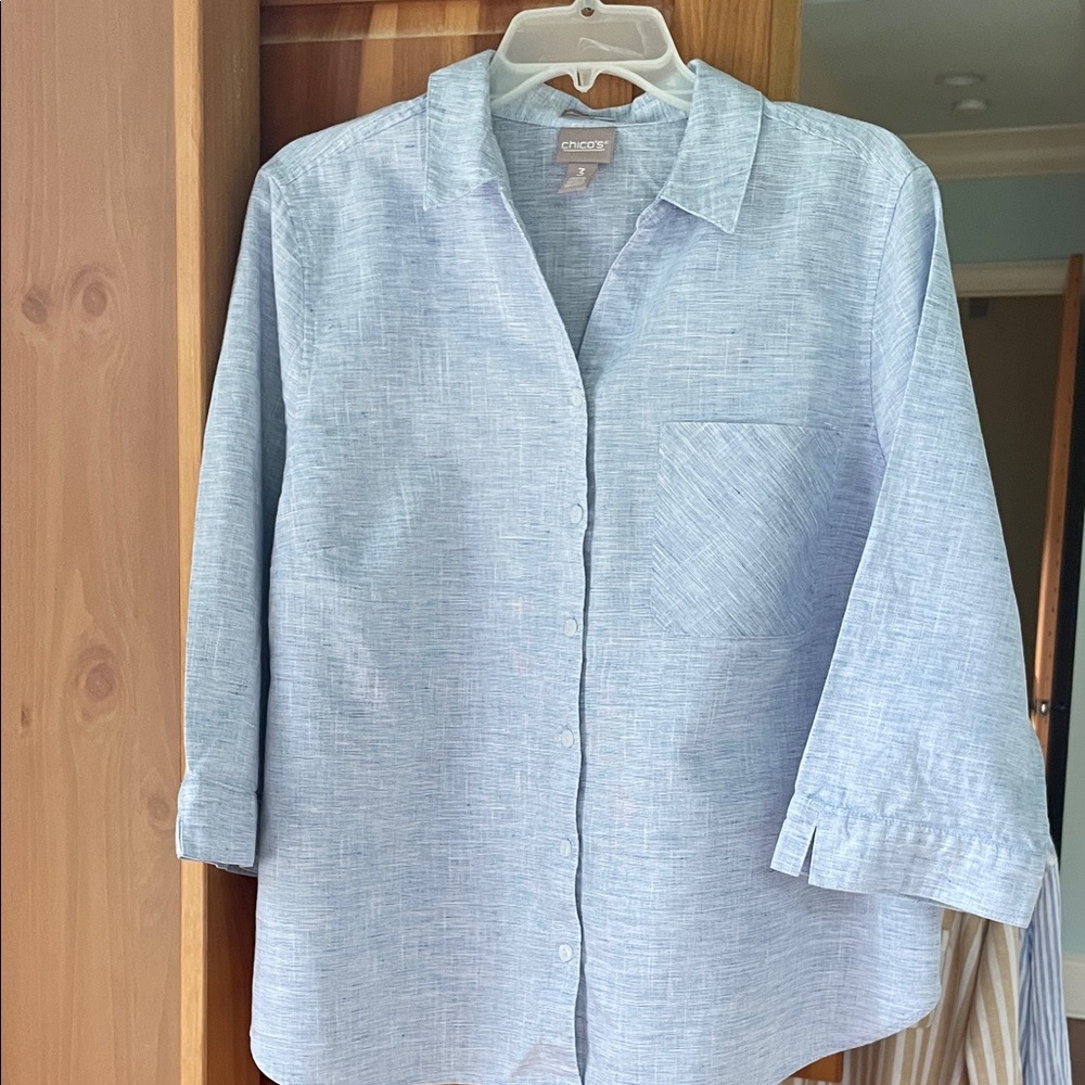 Chico's Light Blue Linen-Blend Button-Up Blouse